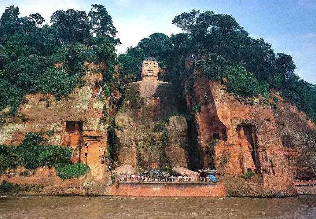 世界上最大的如来佛佛像有多大,如来佛在佛教里是最大的佛吗