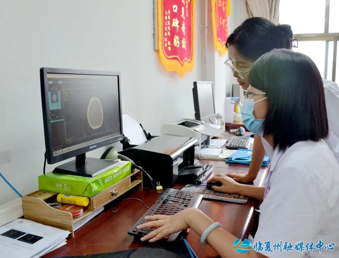 鍒濆績鏉庣澘,鏉庣澘浠ョ埍涓鸿惀