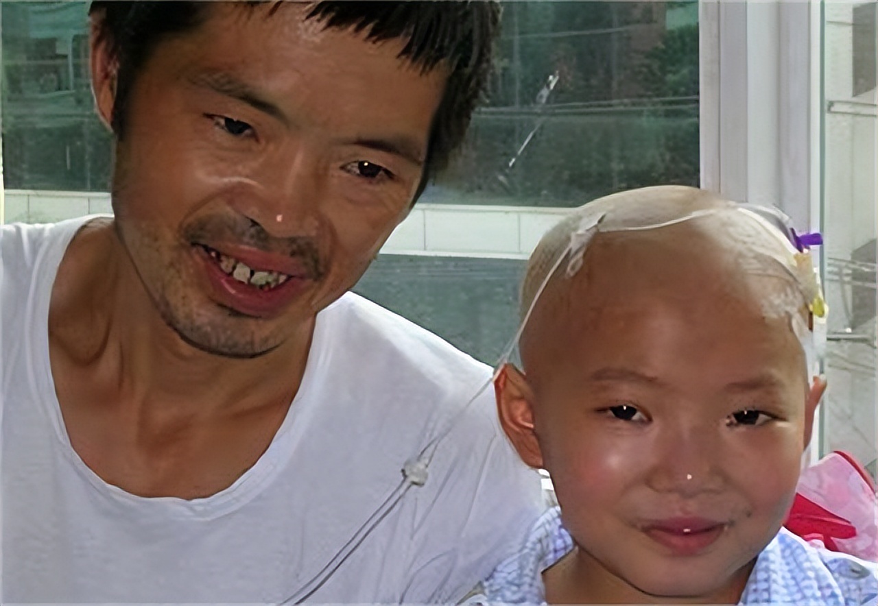 18岁患癌女孩临终遗言,女孩患癌18年一直坚持治愈成功