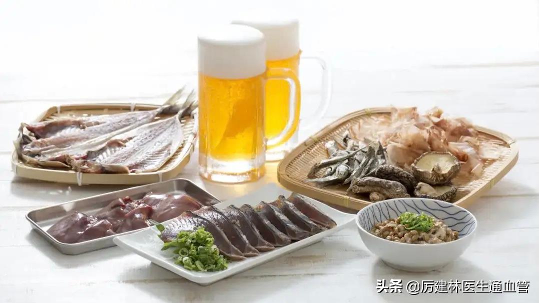 每天吃两片小苏打对痛风有好处吗,小苏打与橄榄油混合后能治痛风吗