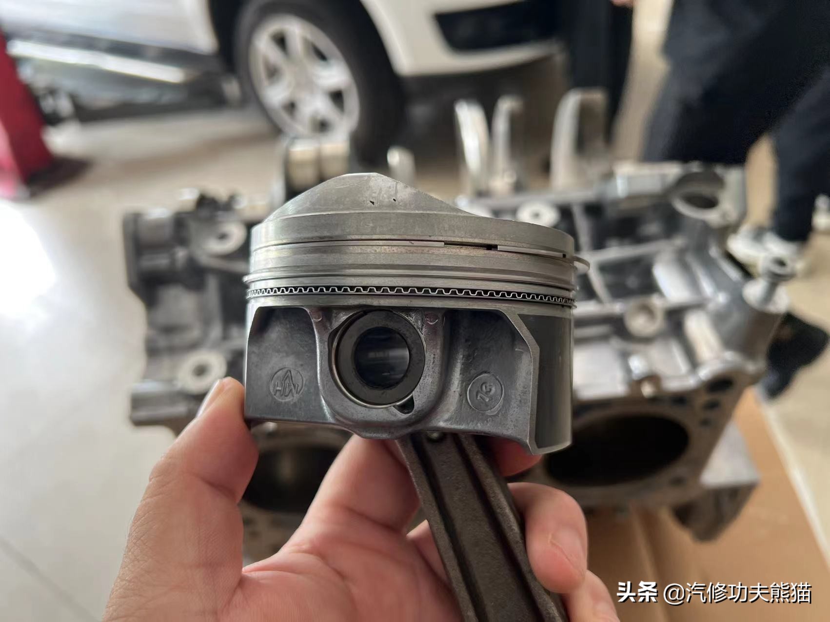 奥迪a8烧机油严重怎么解决,刘团长修奥迪a8烧机油后续