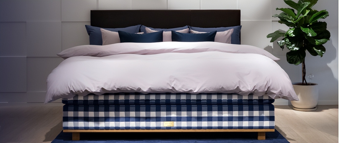 一张床垫卖到400万天价，它到底凭什么？|向老消费学习