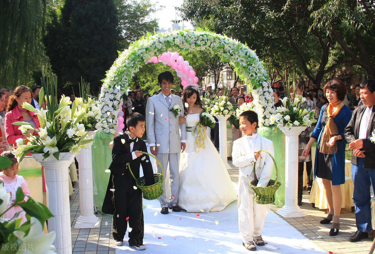 月入2万的10个小生意一线城市赚钱,月入2万的10个小生意农村致富实例