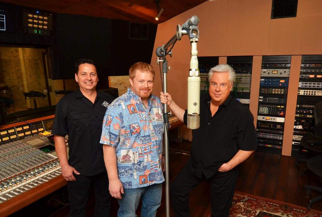 世界顶级电容话筒,世界顶级麦克风品牌