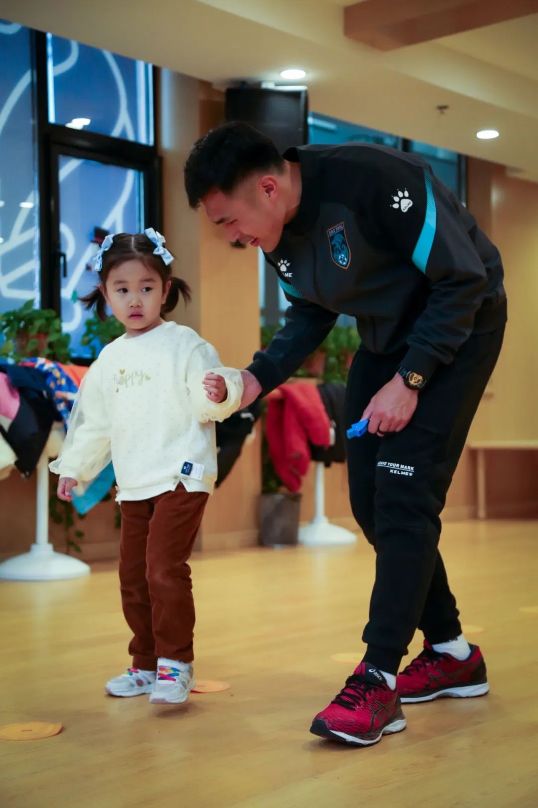 校园足球家校社共育,校园足球共建授牌仪式