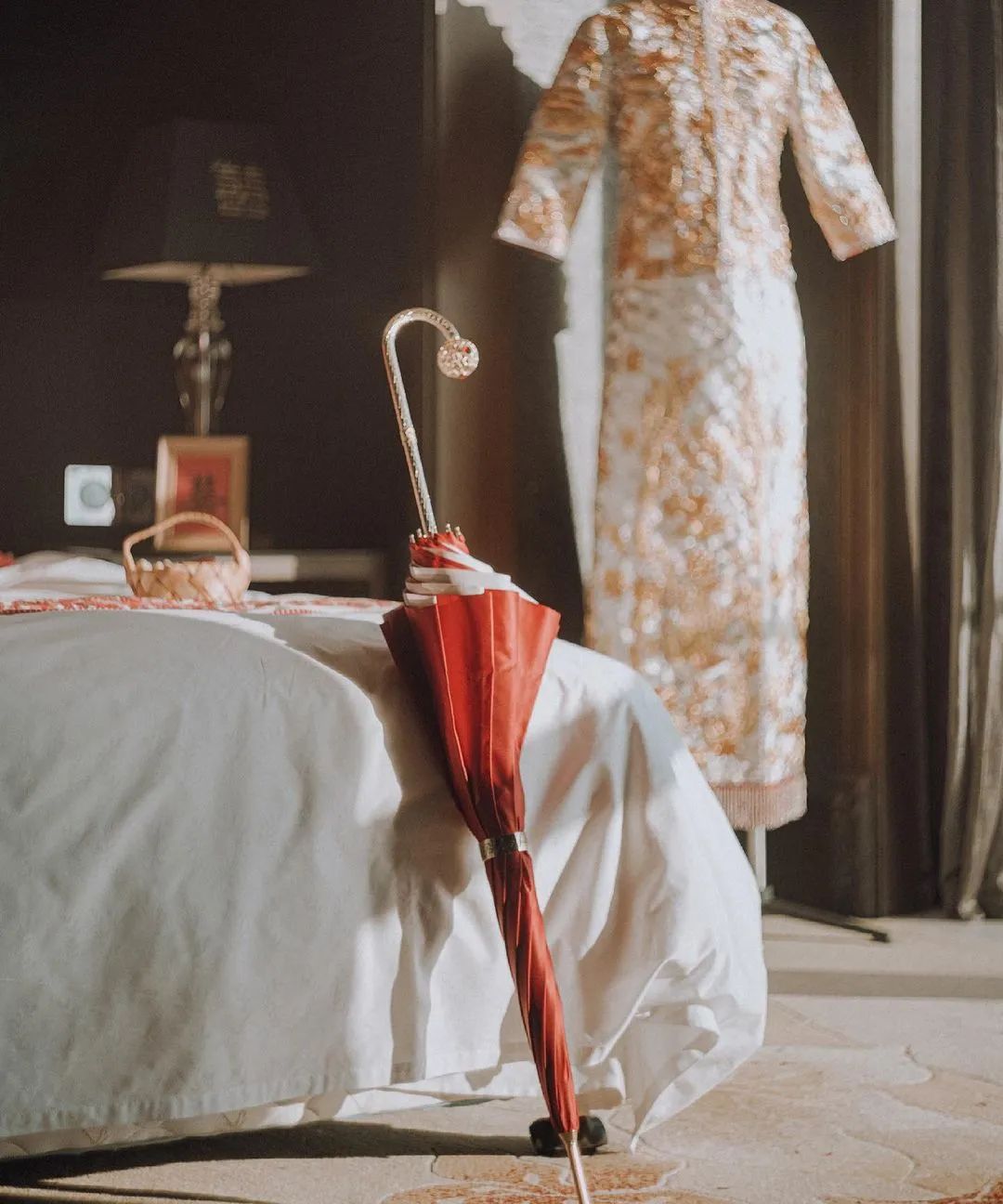 1万块钱可以买小雨伞吗,1万元以下雨伞