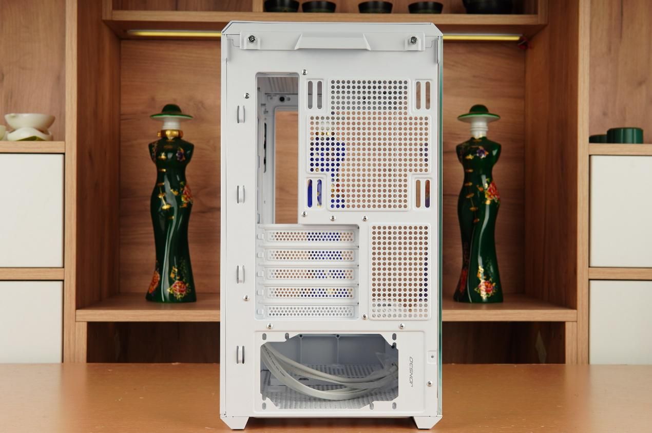 乔思伯d300和d301哪个好看,乔思伯d301和先马大境界对比