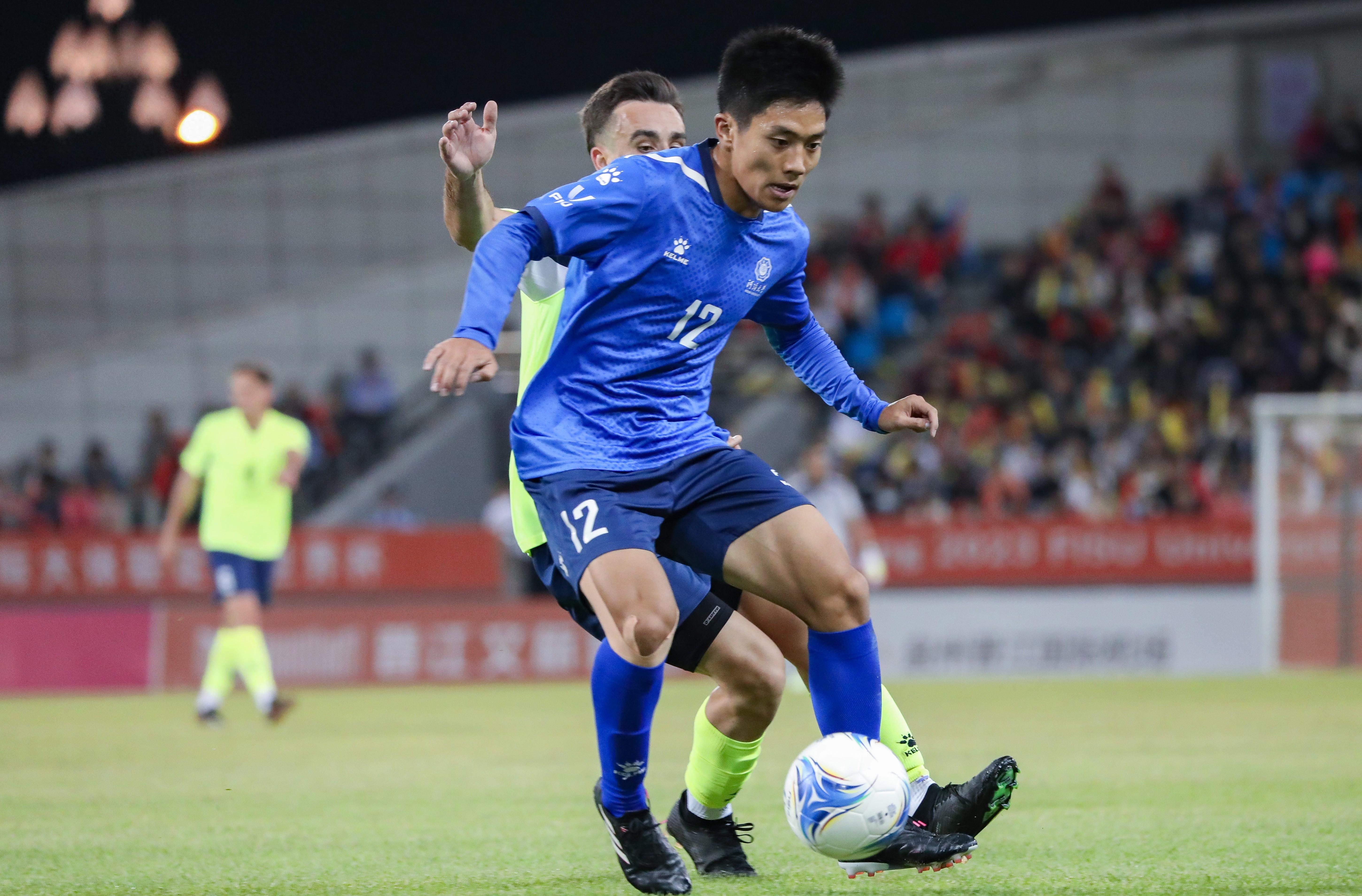 中国男足狂胜关岛队,中国男足狂胜冰岛