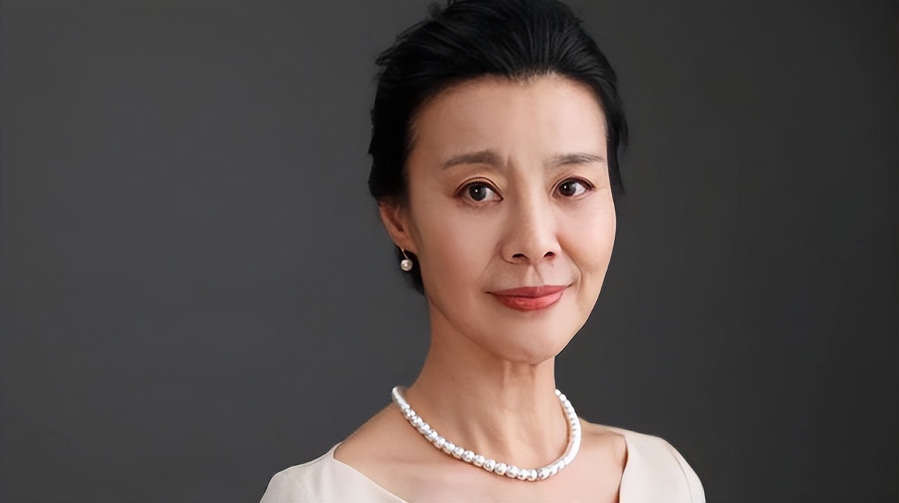 2万多的金手镯丢了心痛,金镯子丢了三千多