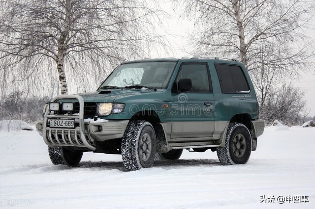 三菱帕杰罗2022款mini,三菱帕杰罗2024试驾