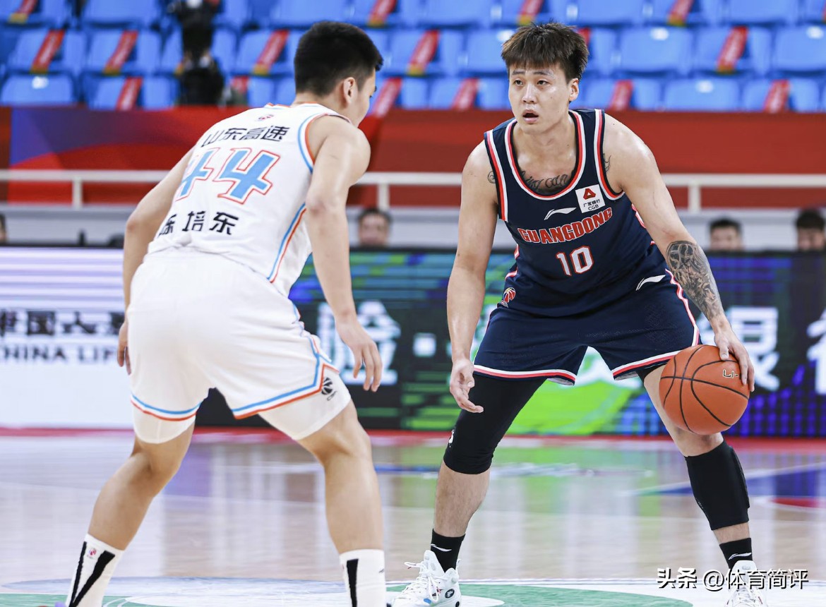 央视直播!今晚6场CBA赛程出炉,广东男篮有望轻松击败山东男篮