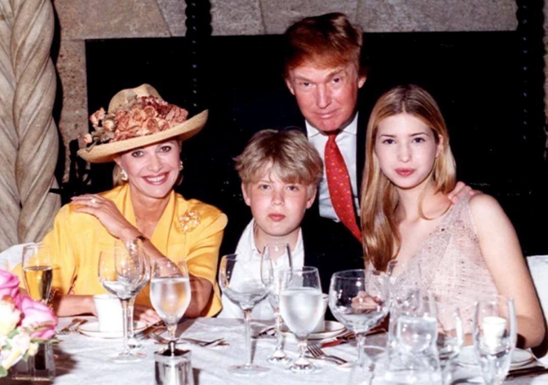 特朗普前妻突然暴毙身亡，她一生离婚4次，为拿绿卡“假”结婚