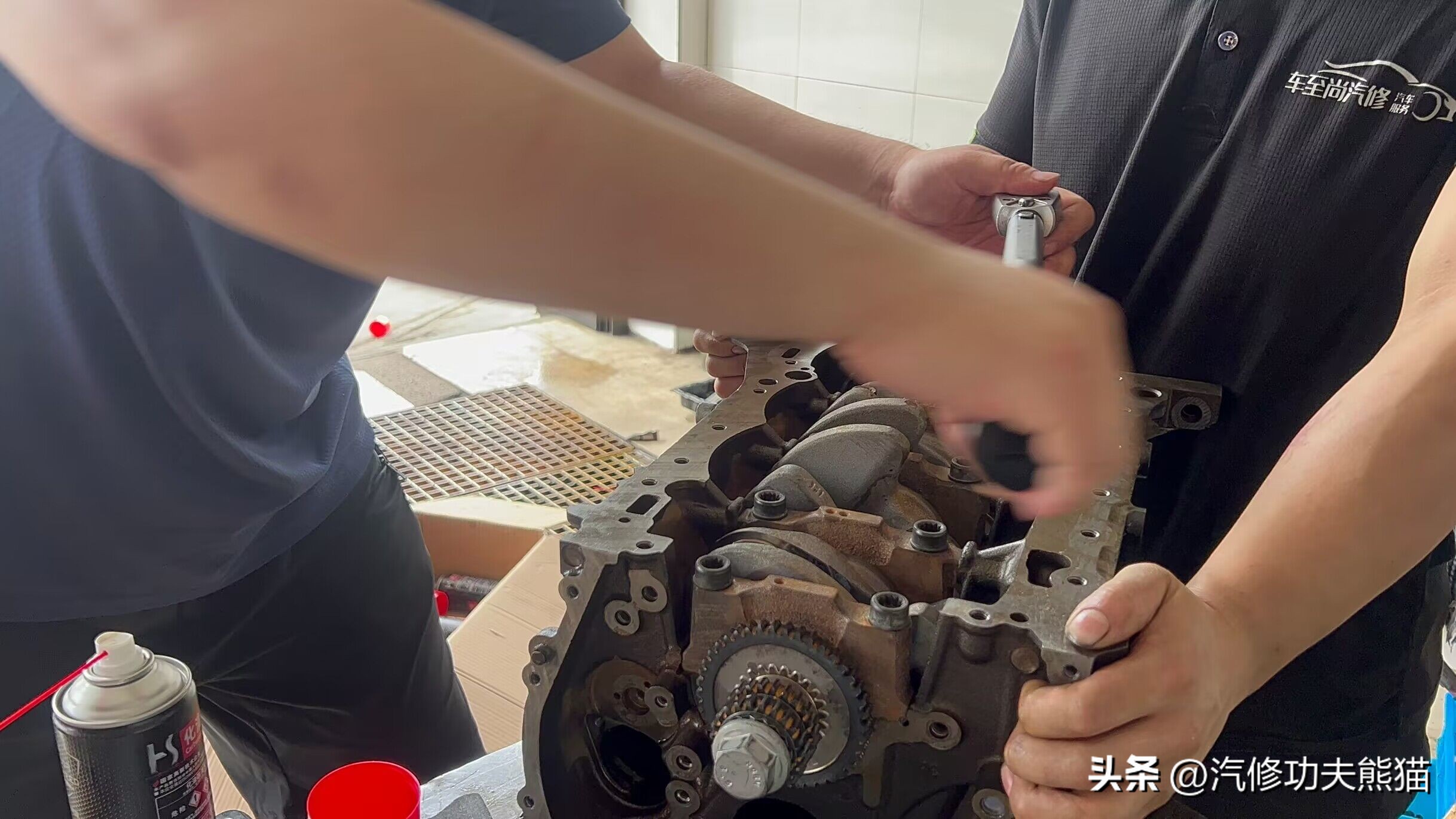 武汉小轿车烧机油处理办法,老款斯柯达烧机油解决方案