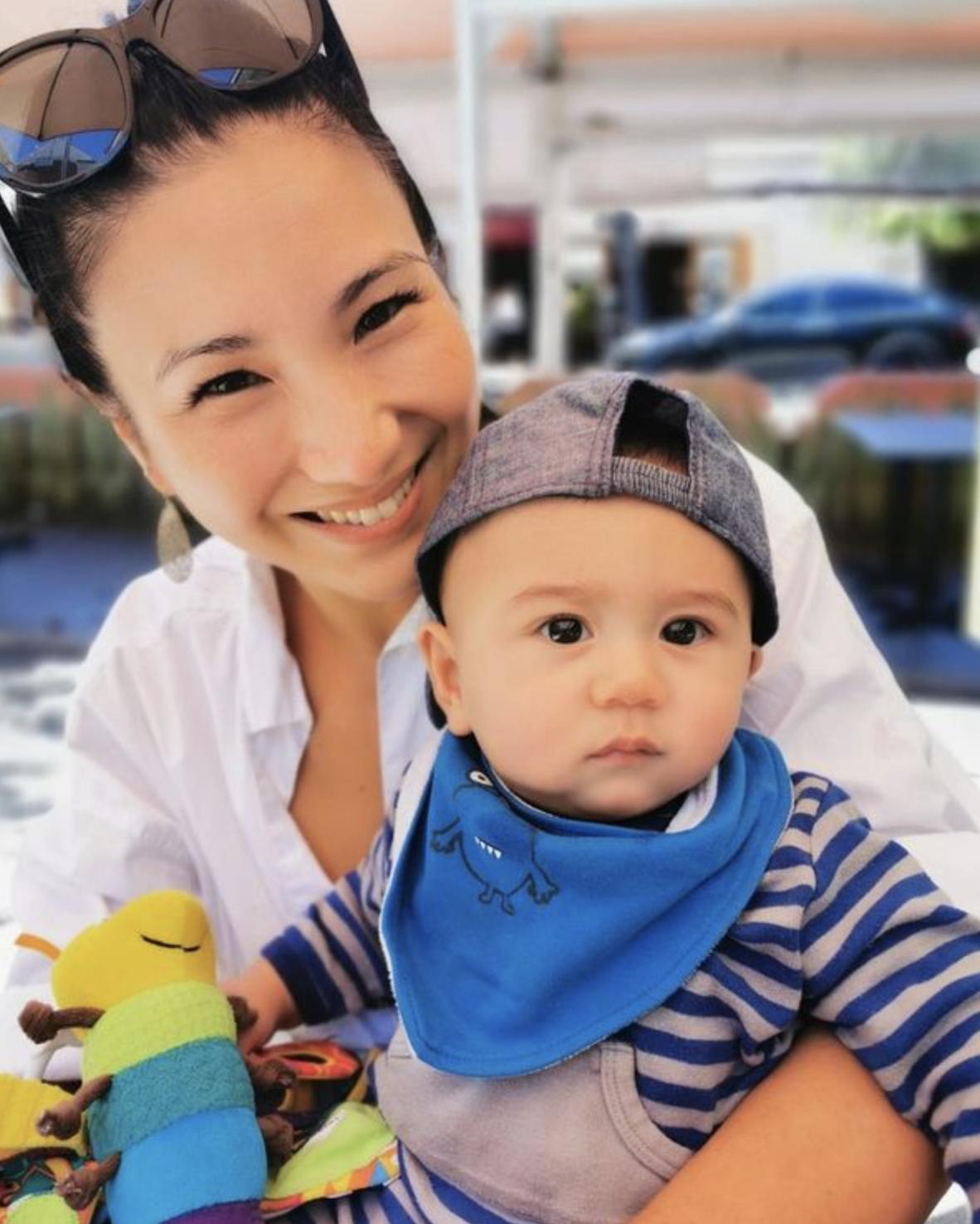 原子鏸公开76岁郑佩佩现状，身体变差行动迟缓，长居美国深居简出