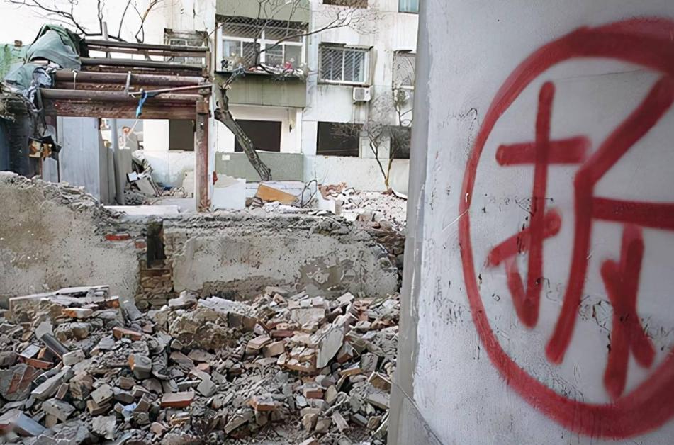 90后小伙一夜暴富2年前买了7套房,80后小伙创业失败经历