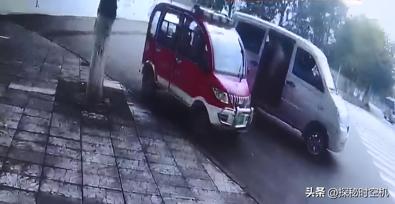 女子在家中遇害凶案现场触目惊心,少女家中遇害事件