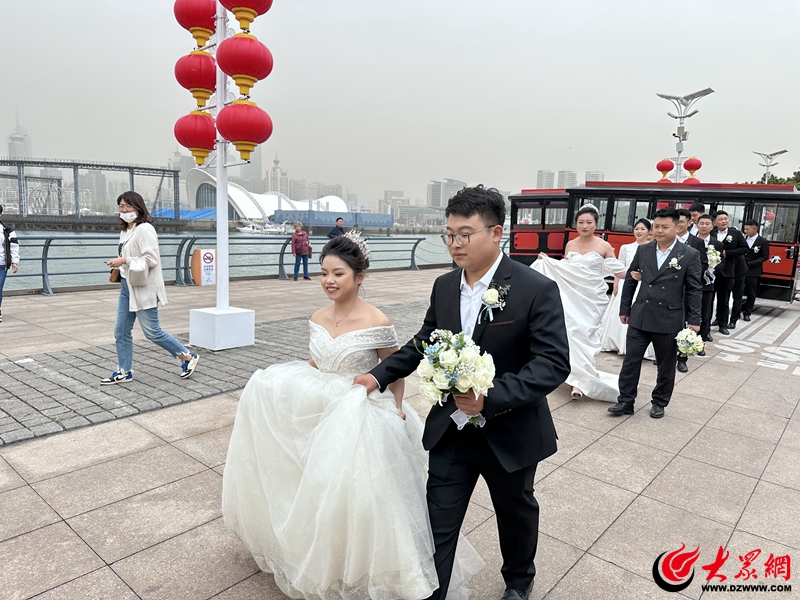 劳动创造幸福建筑业,劳动创造幸福集体婚礼