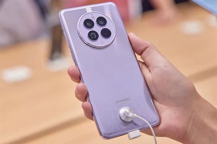 华为mate50系列亮点视频,华为mate50搭载高通怎么样