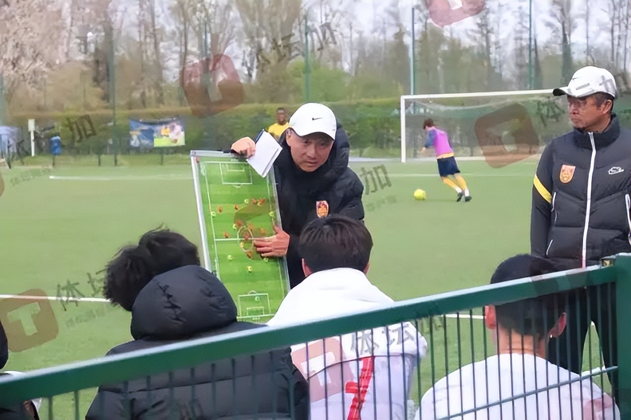 国奥成耀东接受采访,成耀东中国国奥赶上了亚洲水平