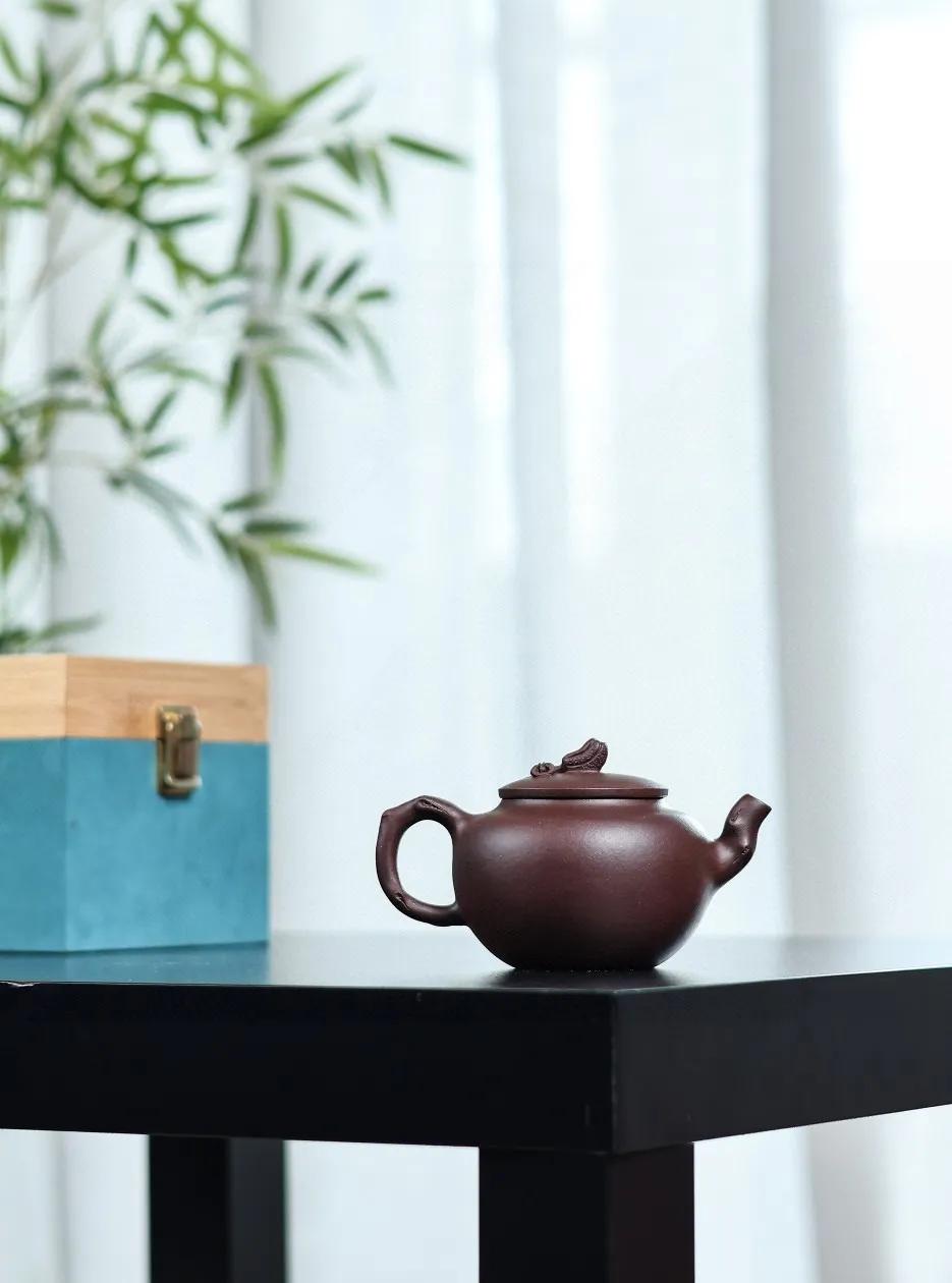 清水泥和黄金段泥比较,黄金段泥与桃花泥