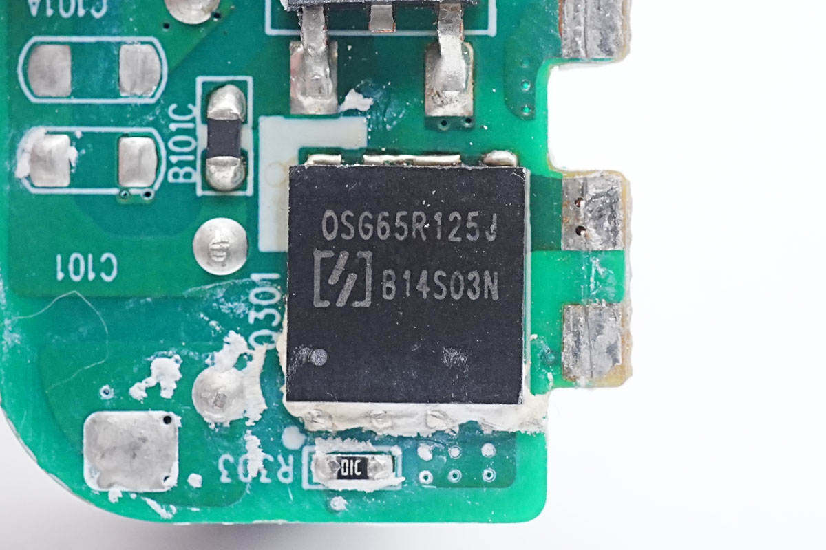 倍思氮化镓120w充电器拆解,倍思65w氮化镓红色版充电器拆解