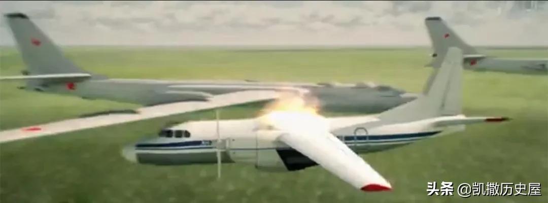 女子从4400米高空坠落奇迹生还,万米高空坠落的唯一幸存者