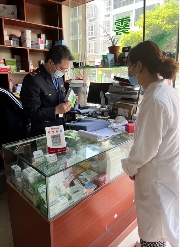 六盘水保健品专项整治工作,两品一械监管节前检查