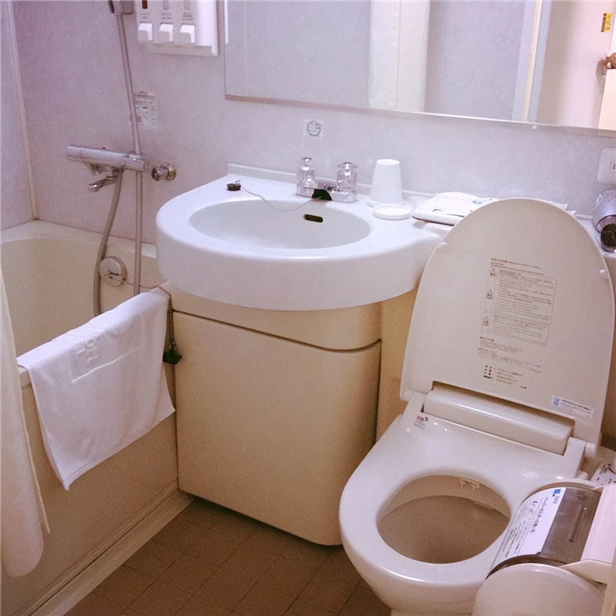 日本奇葩的卫生间,日本厕所有哪些贴心设计