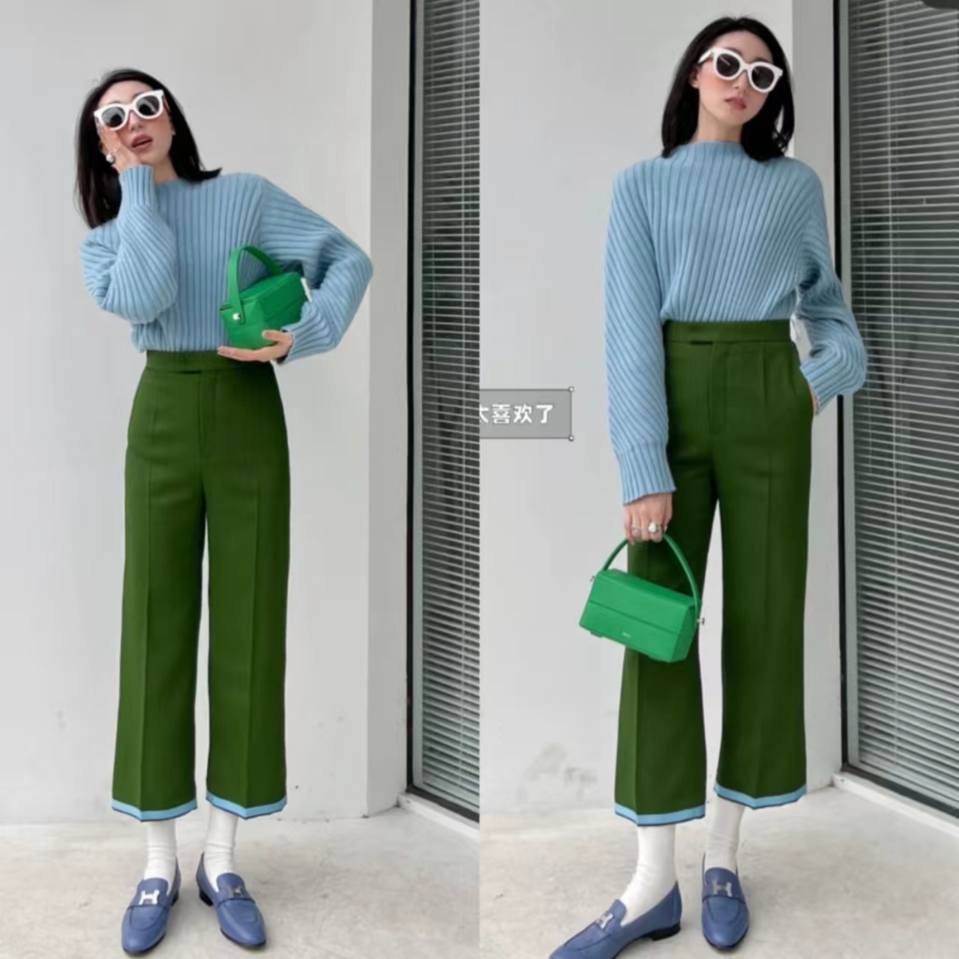 外套秋冬蓝色搭配什么颜色,秋冬比较显高级的颜色搭配