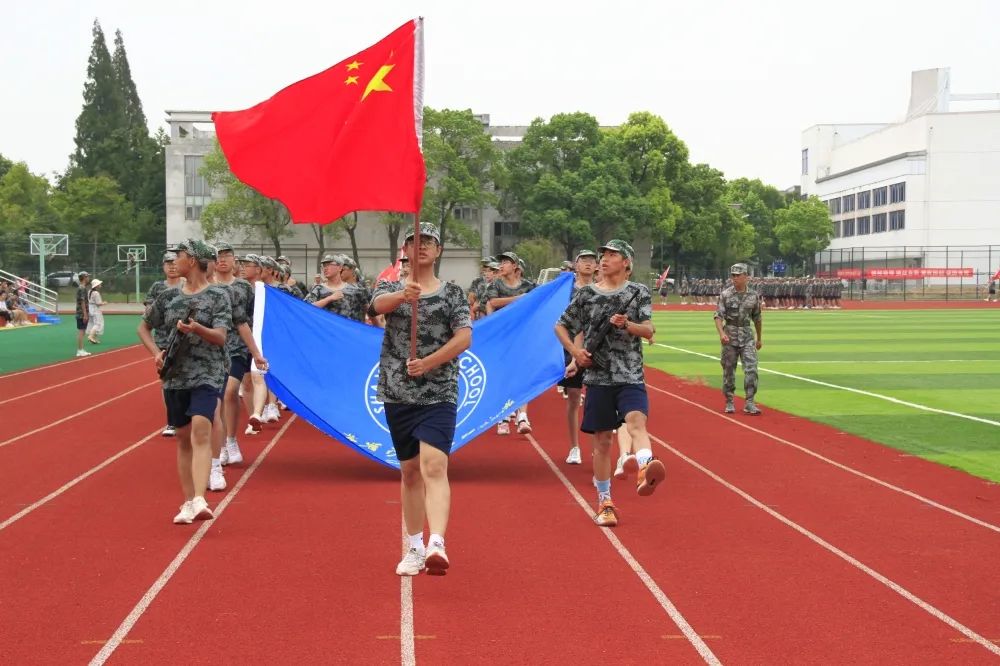 高标准军训,威武霸气的军训