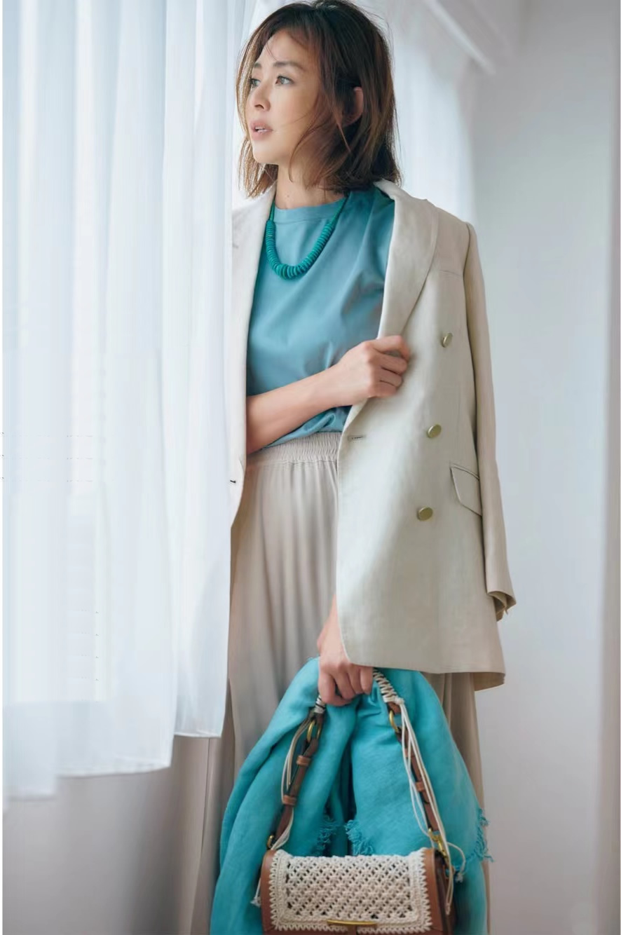 记住这些颜色搭配秒变高级感,哪几种颜色配色比较显高级感