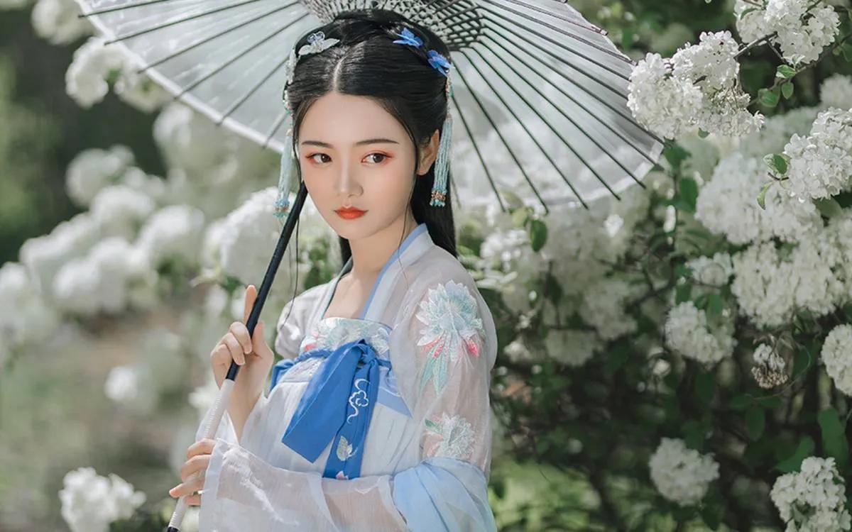 推荐几本好看的古代言情小说,冷门好看的十部古代言情小说