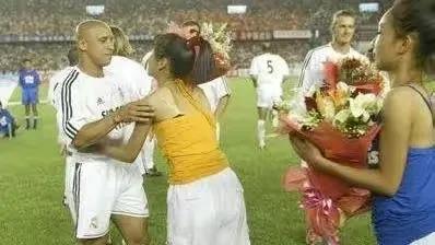 盘点那些半路出家的足球运动员,足坛十大贫民窟走出来的巨星