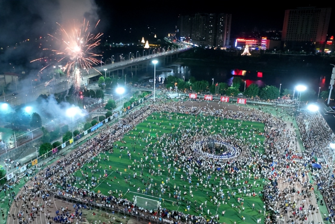 盘点赛场最美的足球宝贝,中国十大最漂亮的足球宝贝