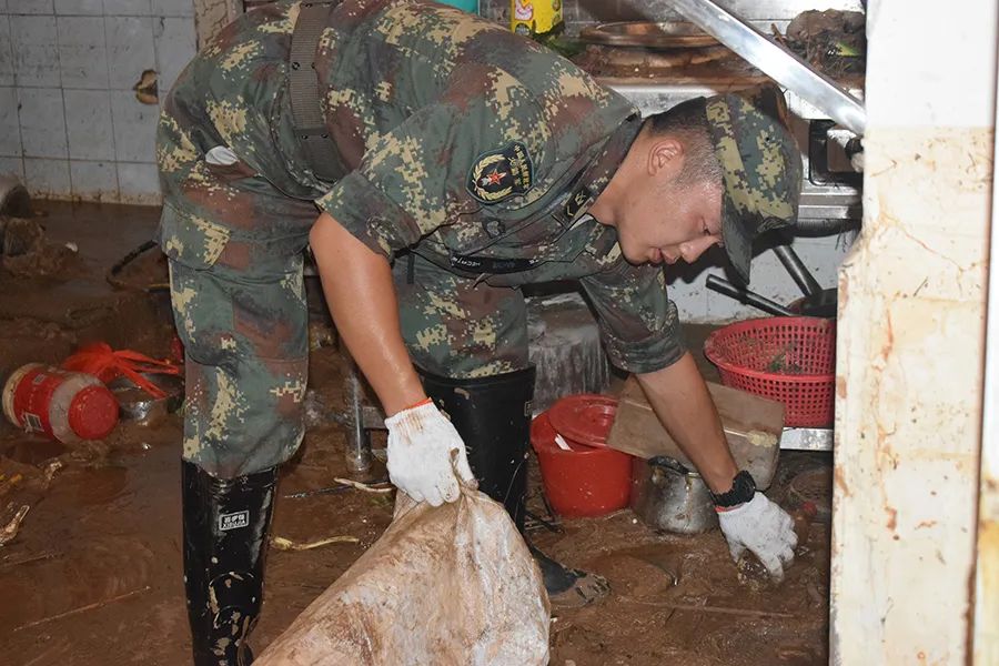 火箭兵的火箭有什么型,火箭军好不好