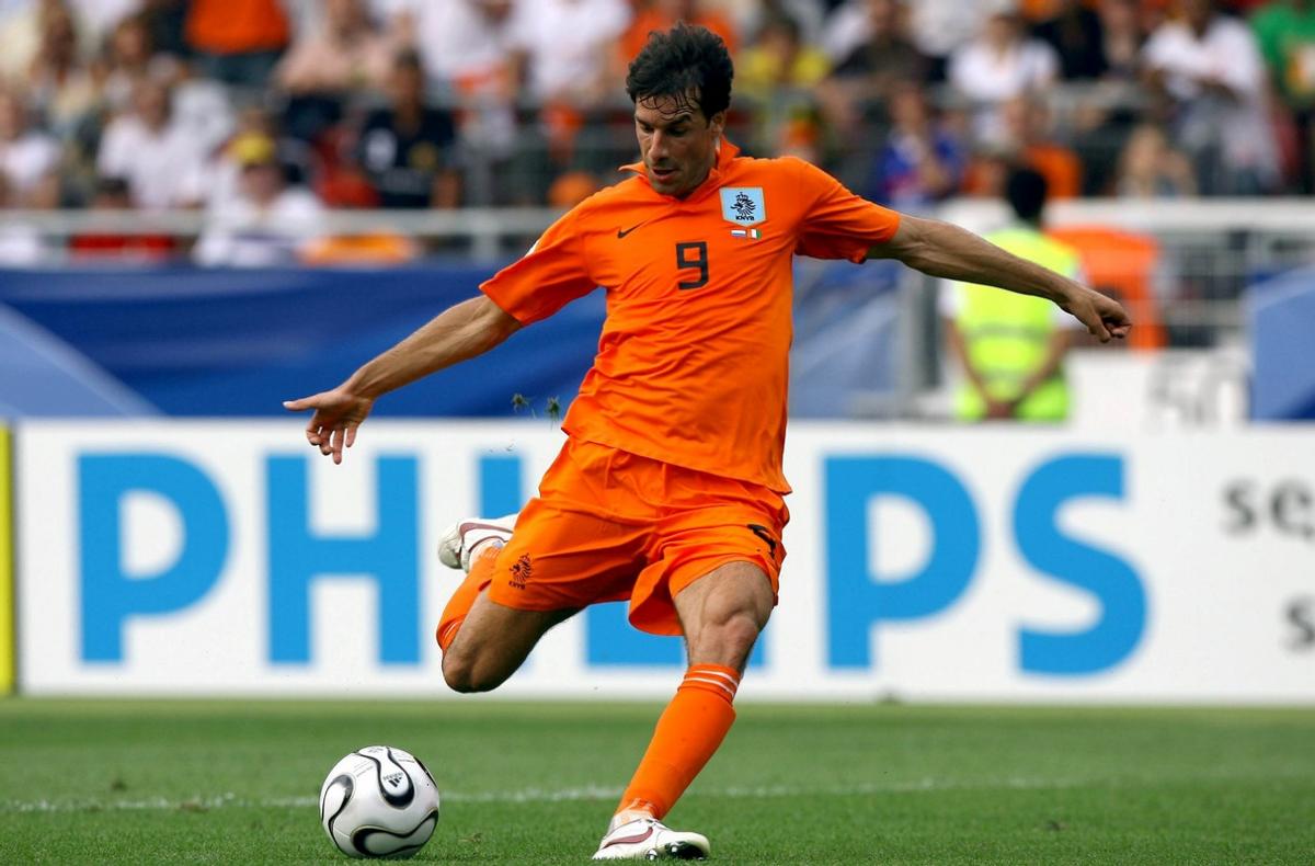 足坛现役十大球星足球小将,足坛大器晚成的球星