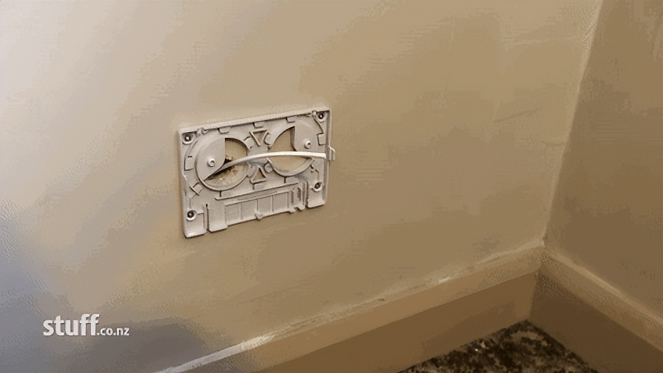 光纤是怎么入户的图片,光纤是怎么入墙