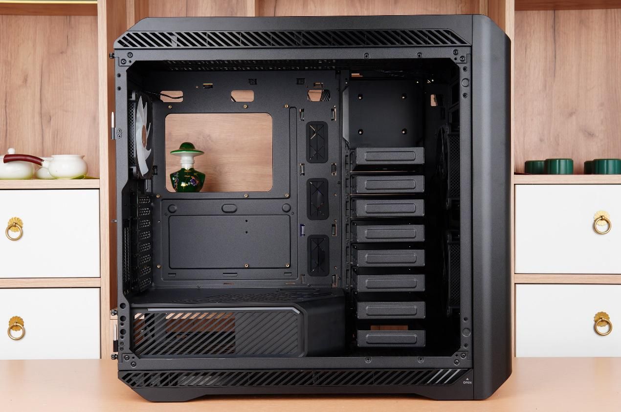 乔思伯d500多少钱,乔思伯机箱u4plus装几个硬盘