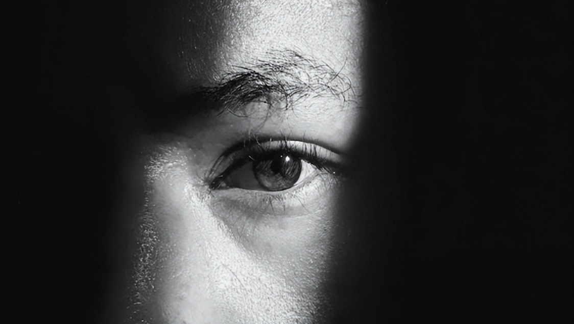 新型冠状病毒能通过食道传播吗,新型冠状病毒可以通过血液传播吗