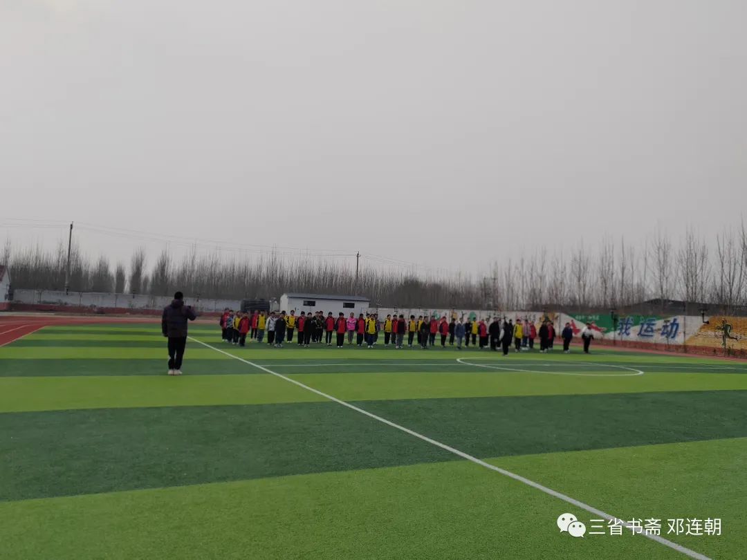 星光小学视频,点亮星光走进校园