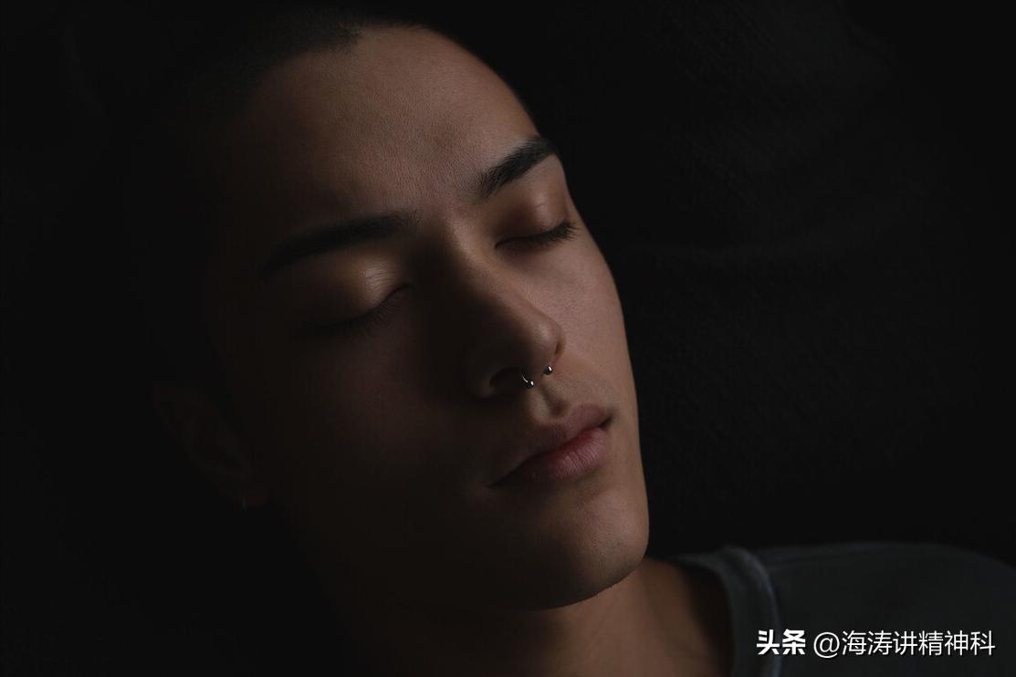 抑郁症的药物治疗一般多少时间,抑郁症治疗药物多久能有效