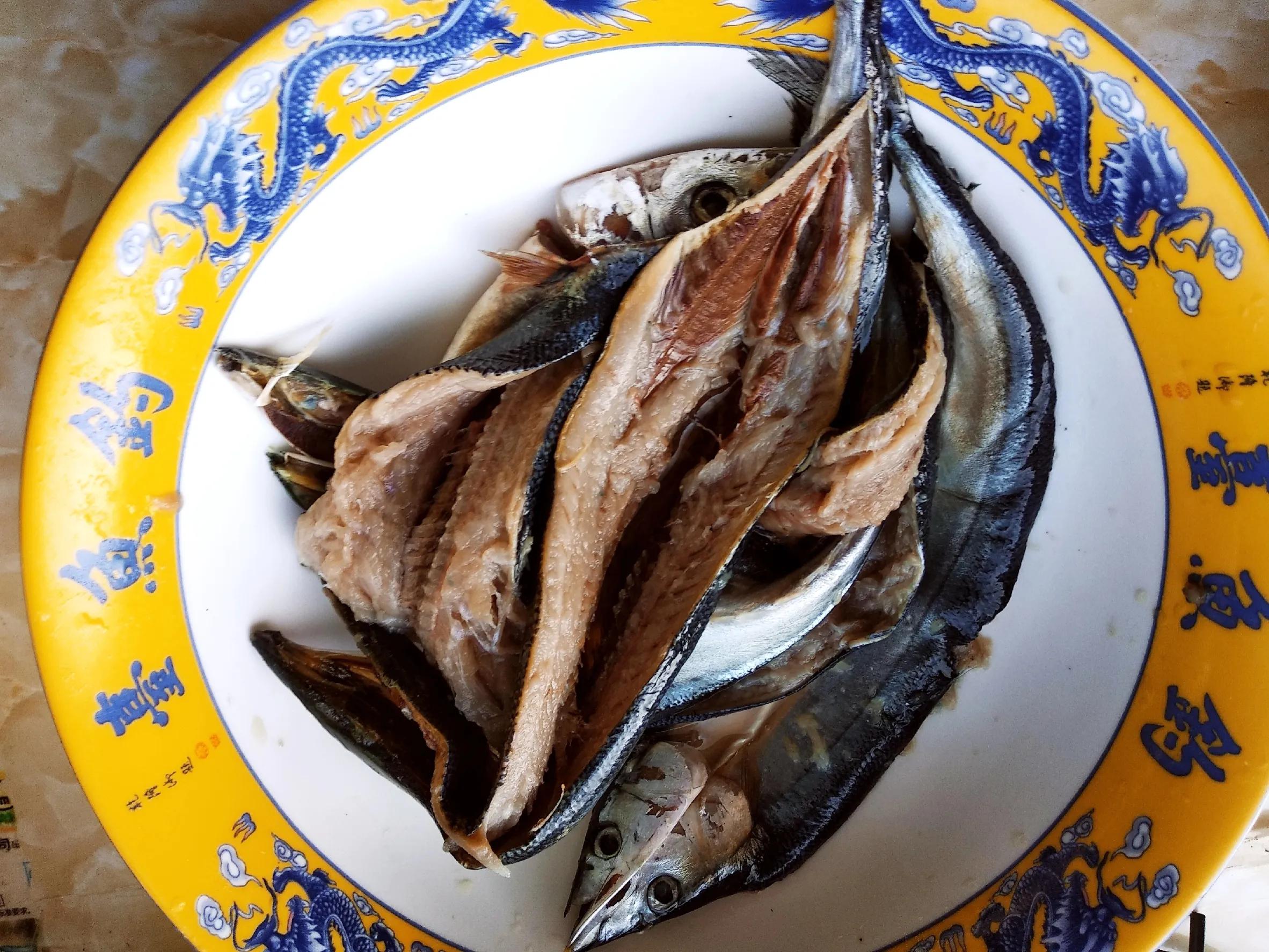 夏天吃海鱼，内行专挑这5种，肉鲜不腥无法养殖，摊主都夸是行家