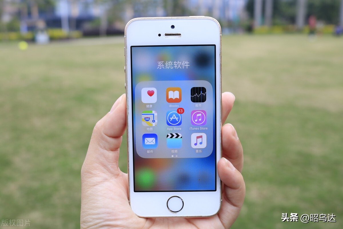 苹果id怎么换绑身份信息,苹果id怎么换到另一个手机上