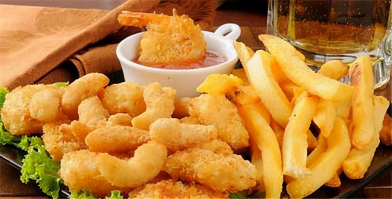 月经后一直有褐色分泌物是怎么了,为什么月经结束后有褐色分泌物