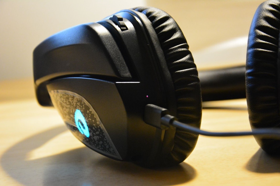 a700x达尔优耳机连蓝牙,达尔优耳机A710釉下青测评