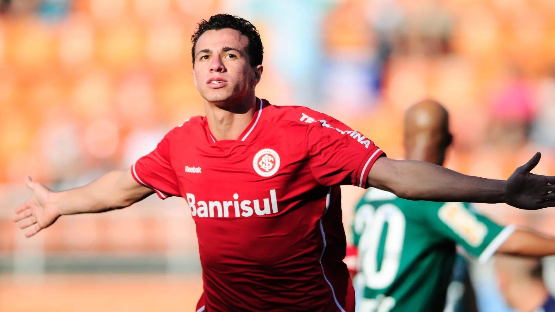 34分6篮板8助攻1抢断精彩集锦,34场轰24球9助攻