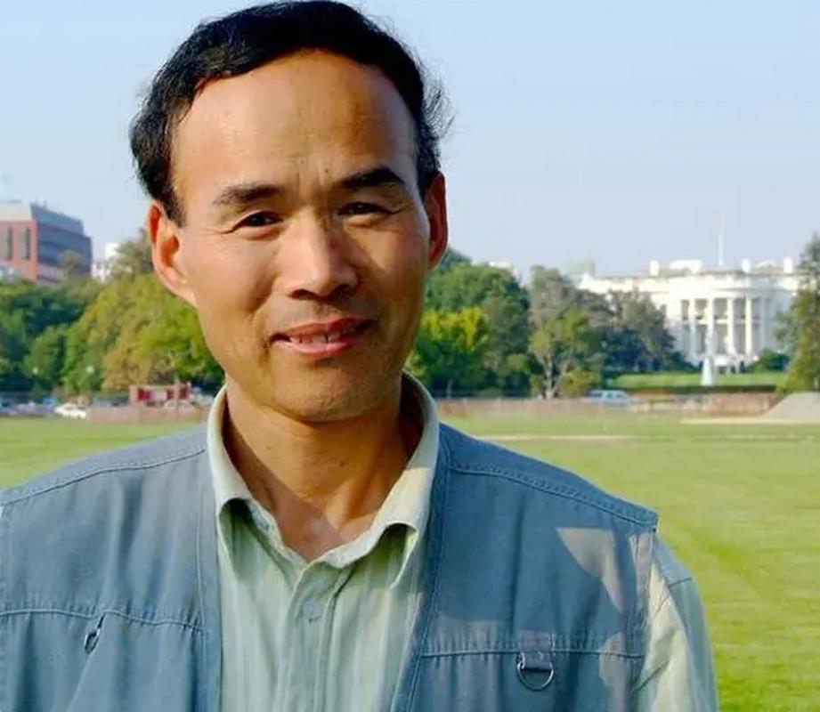 复旦教授：年轻人热衷于躺平的根本原因是，没人想做拉磨的驴