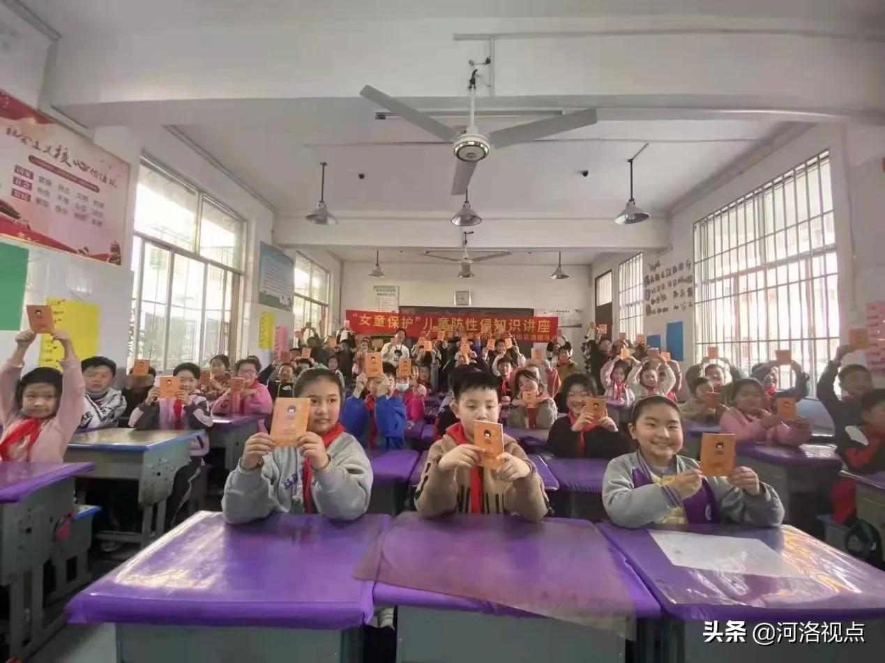 志愿者走进校园防溺水宣传,志愿者走进校园预防校园欺凌