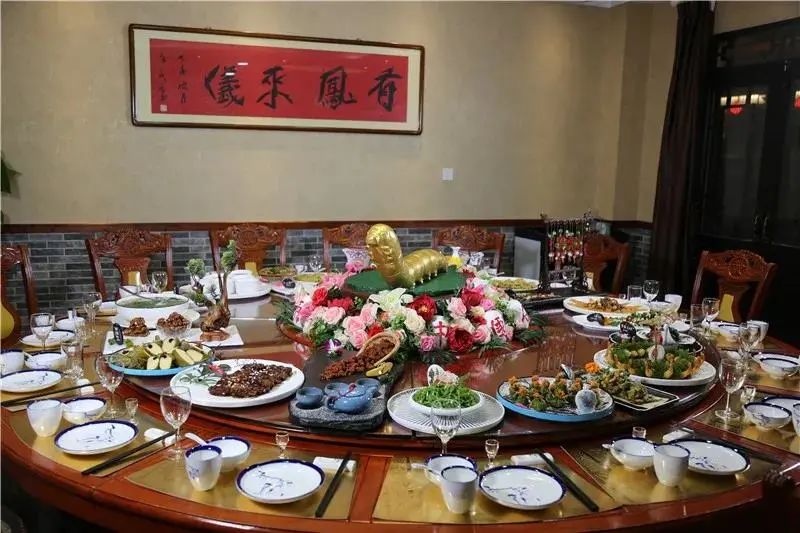 陕南旅游必备美食攻略,五一游吃什么食物