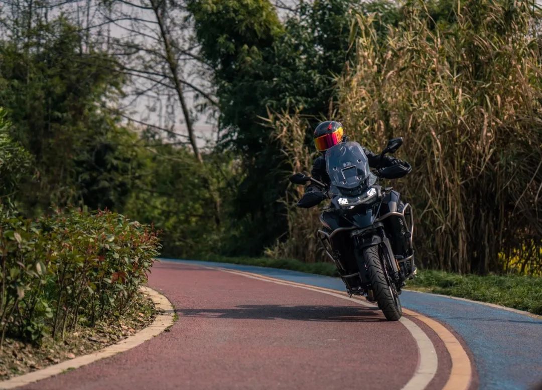 凯旋tiger1200配置对比,凯旋1200tigergtpro测试